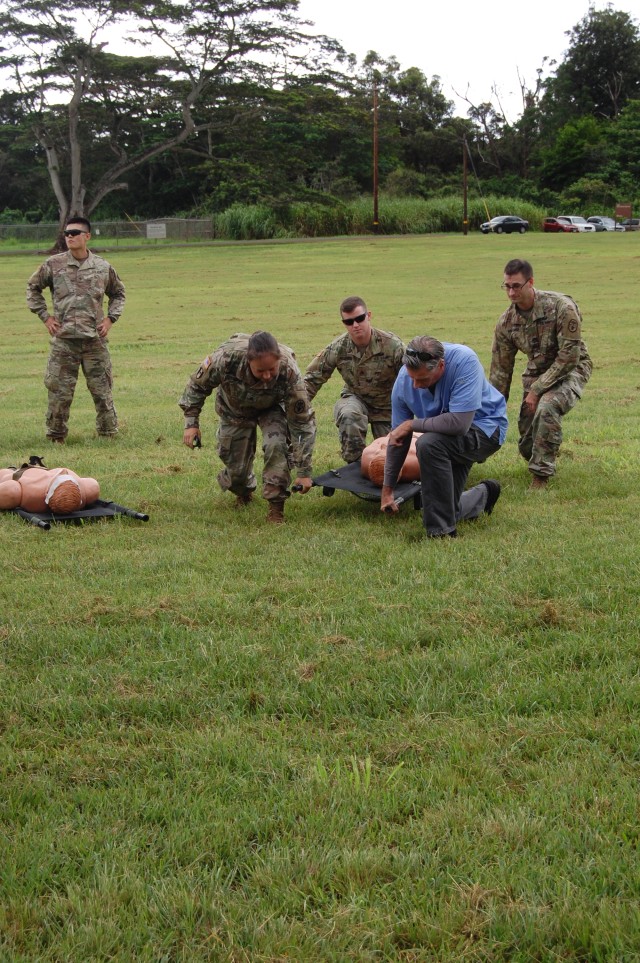 Soldiers and Civilians of USAHC-SB Conduct MEDEVAC Training