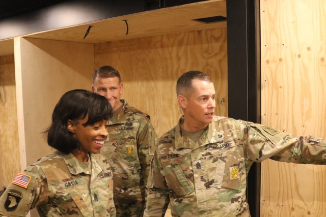 USAREC CSM tours new Army STEM Experience
