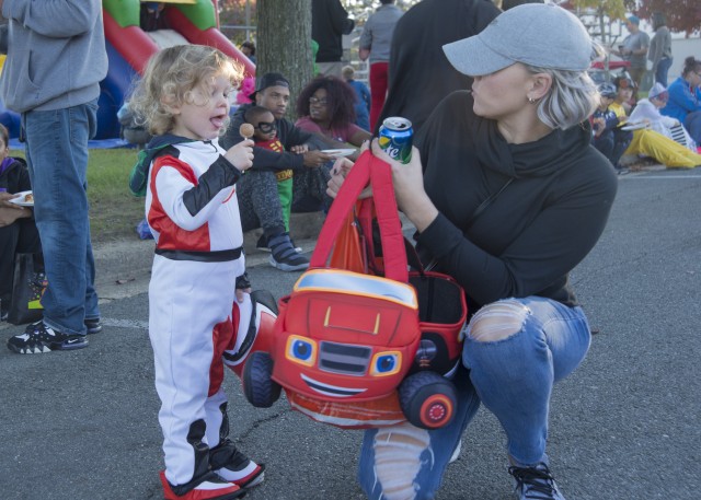 Trunk-Or-Treat