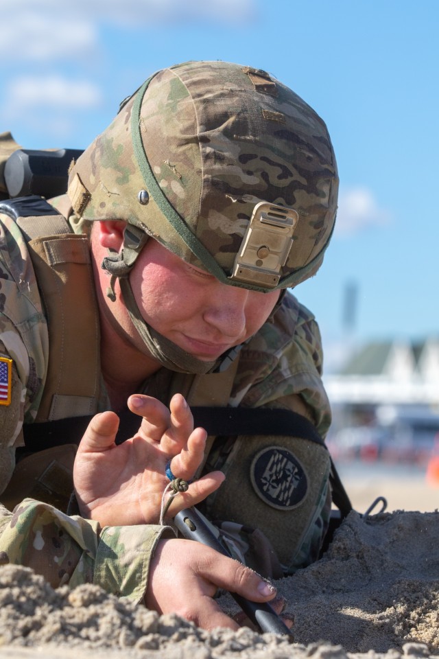 Engineers take charge in finding mines in exercise