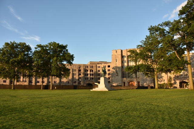 Eisenhower Barracks