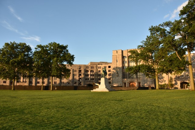 Eisenhower Barracks