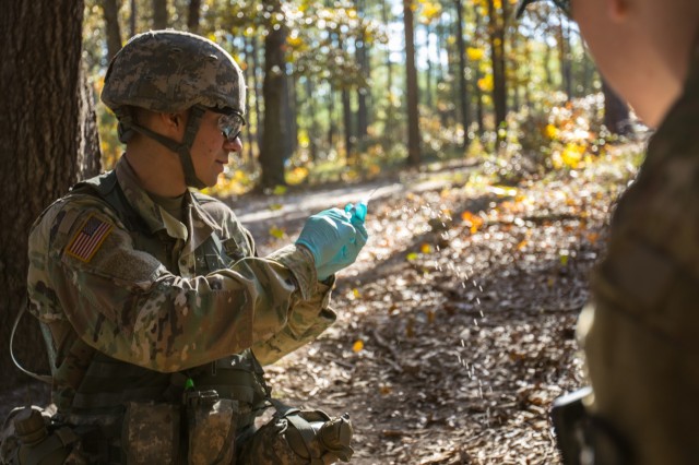 Army medical troops compete at Fort Bragg for coveted Expert Field Medical Badge