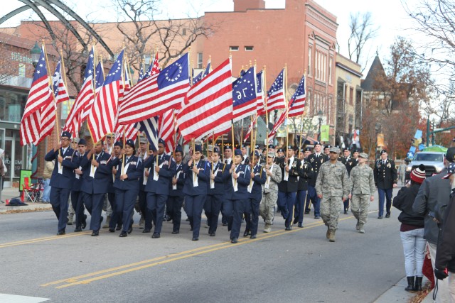 Soldiers support area's Veterans Day parade