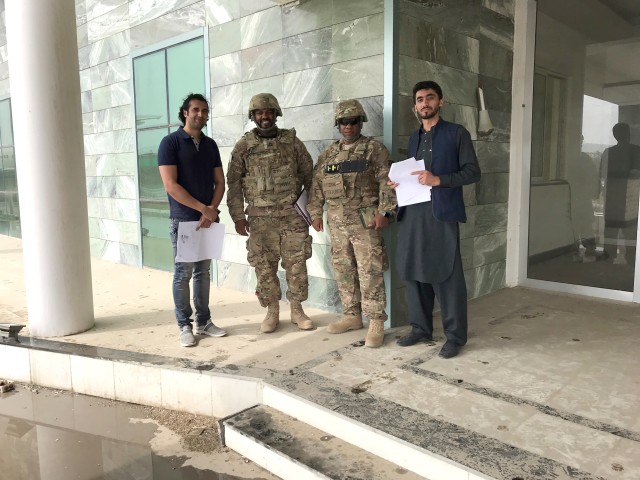 Memphis District engineers: making global local