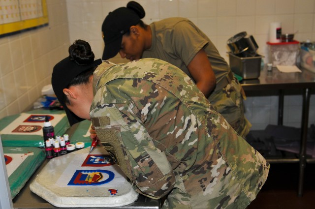 "Intense Attention to Every Detail" Gator Paratroopers Prepare Thanksgiving Feast for Panther Brigade