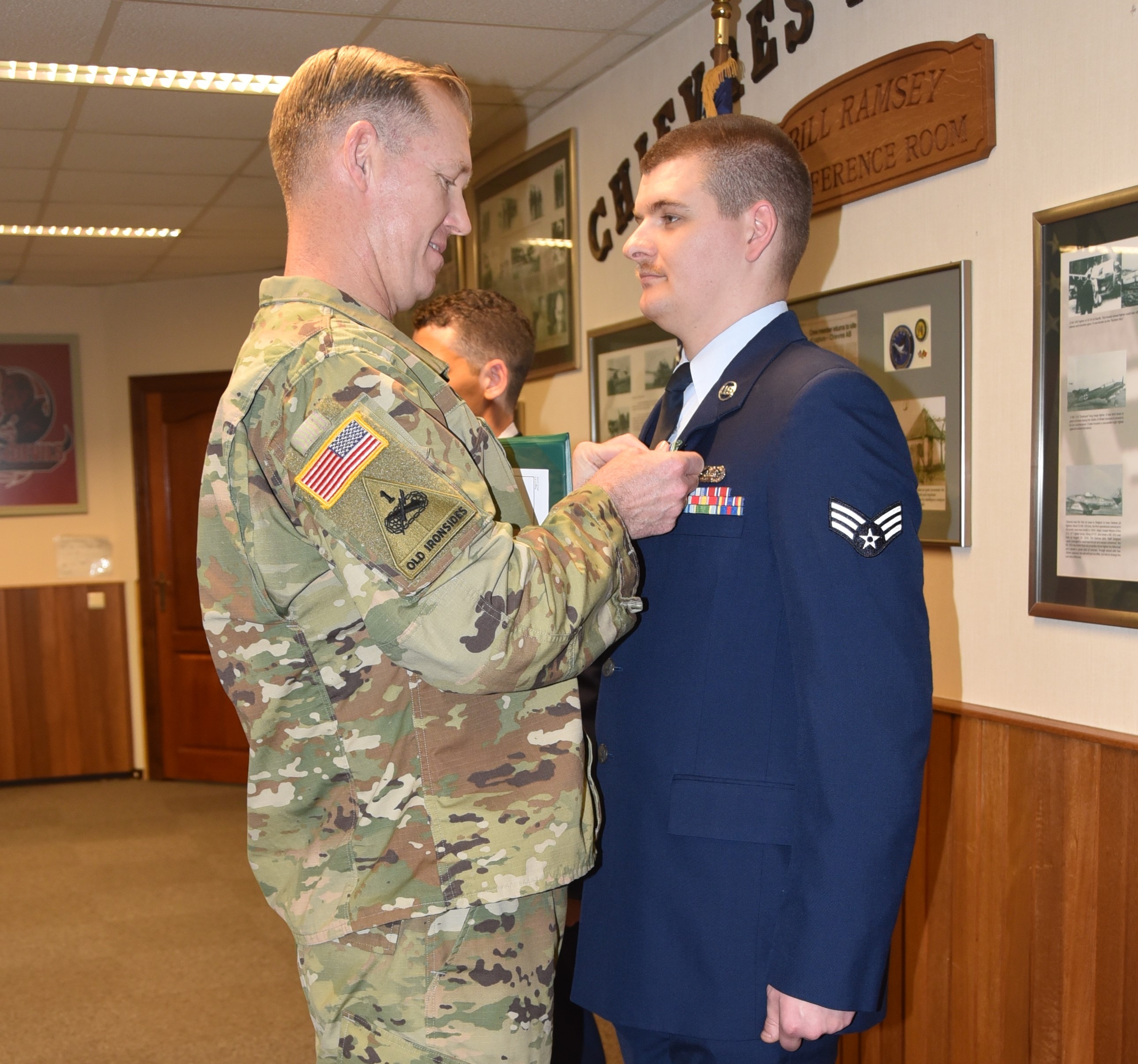 424th ABS airmen receive Army Achievement medals | Article | The United  States Army
