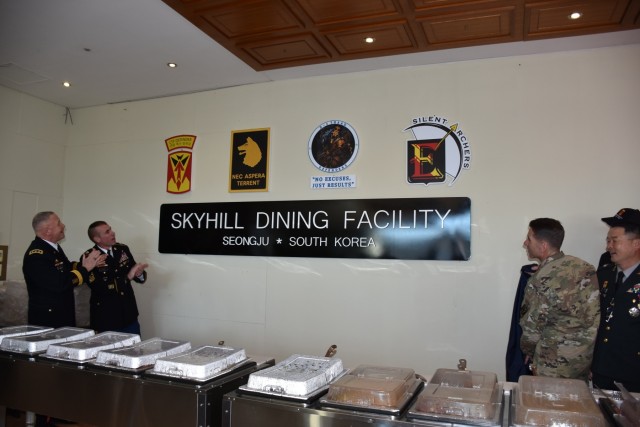 LTG Bills visits CTF Defender to serve Thanksgiving meals, recognize dining facility's official opening