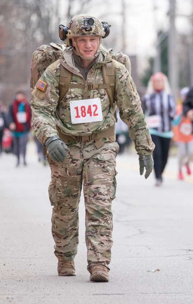 Galloping to help veterans