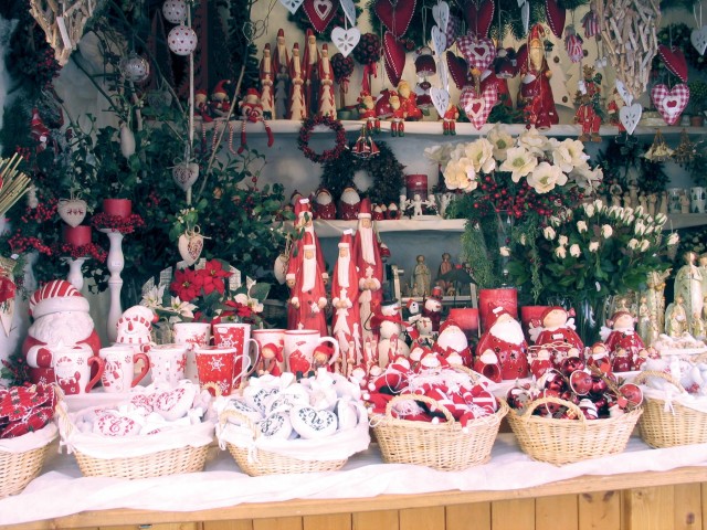 Out & About: Christmas markets in Italy
