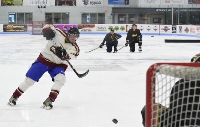 Soldier-athletes begin All Army Hockey trial camp at Fort Drum