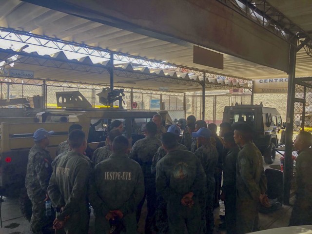 West Virginia mechanics enhance maintenance capabilities for Peruvian army