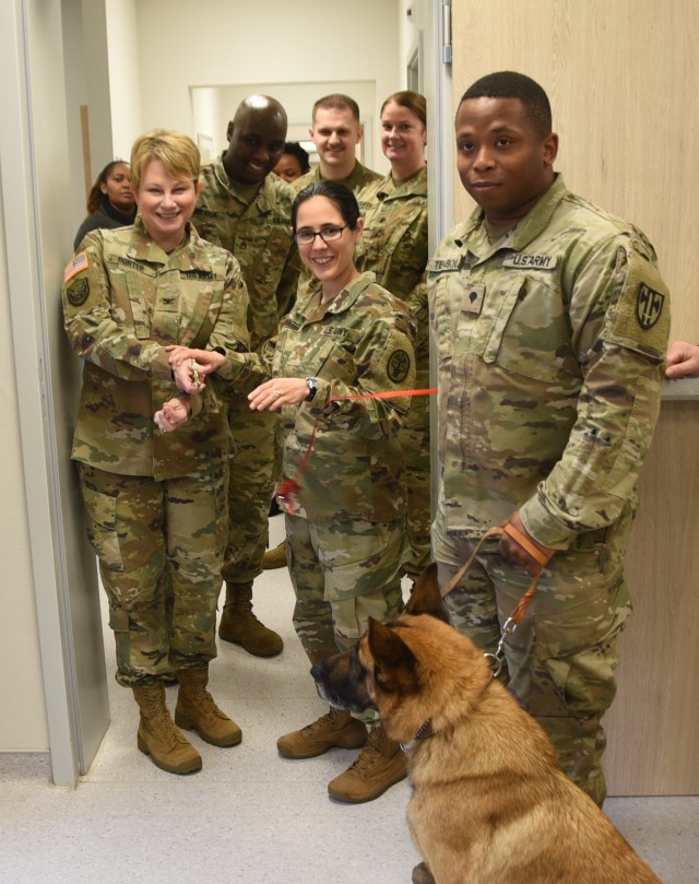 Chi&egrave;vres Veterinary Clinic Grand Opening, Nov. 29, 2018