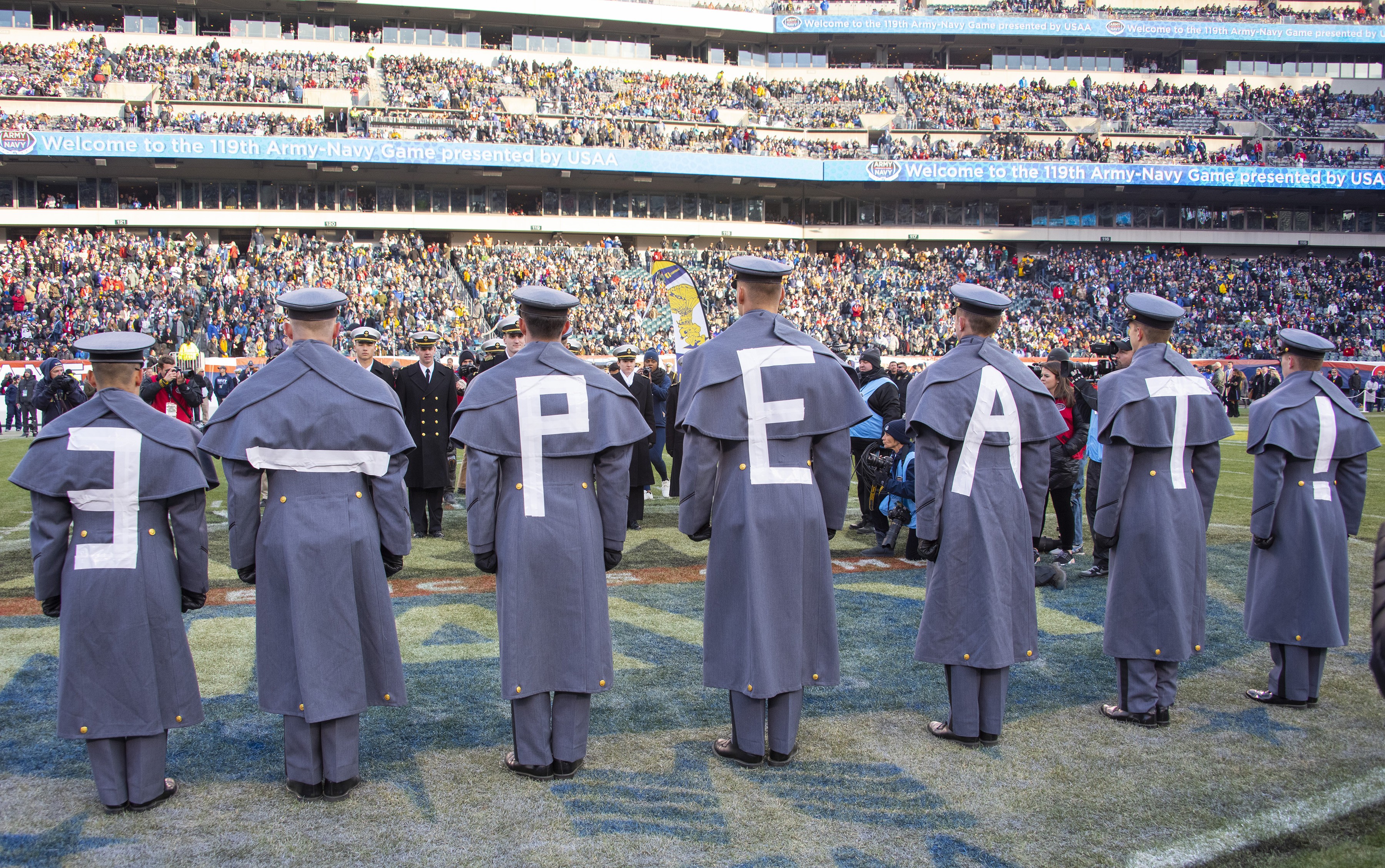 Army, Navy reveal unique uniforms ahead of 2021 rivalry game