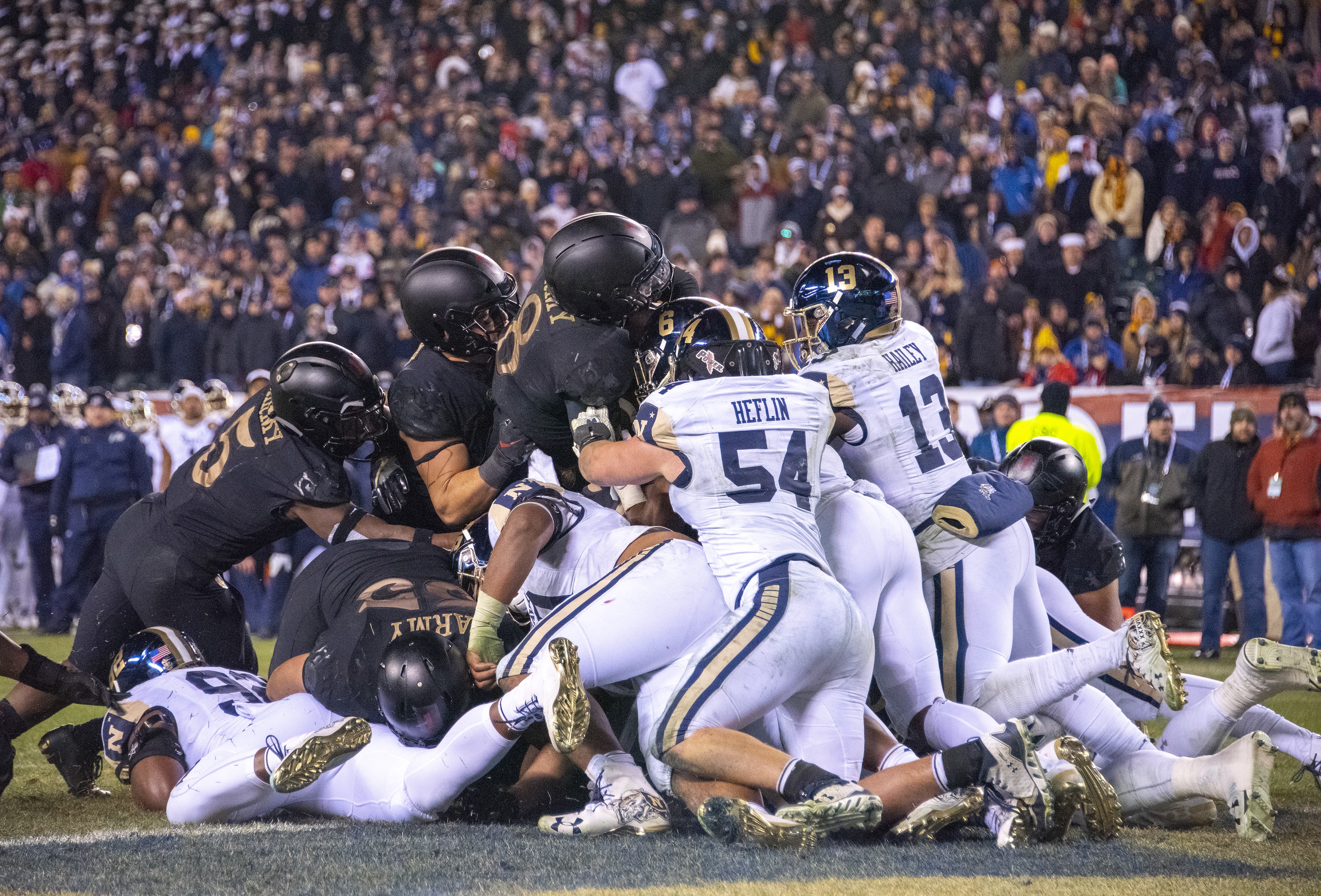 Army-Navy Rivalry Led to Friendship for Staubach and Stichweh - The New  York Times