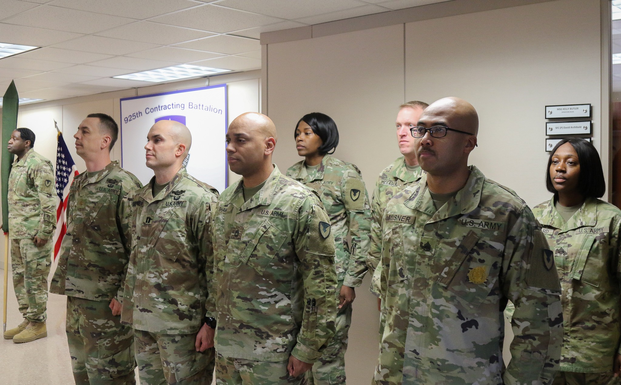 925th CBN Soldiers uncase colors following deployment | Article | The ...