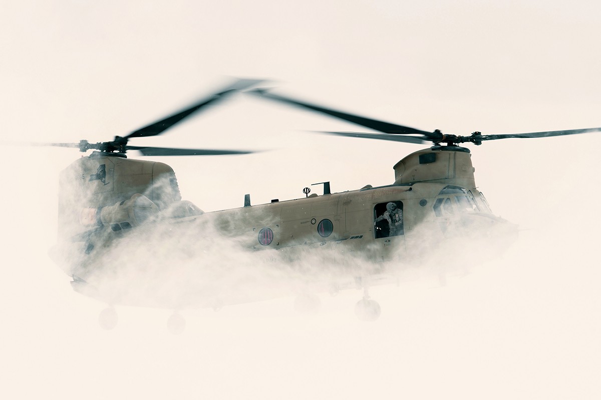 CH-47 Chinook helicopter