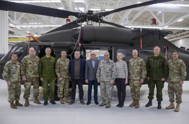 Pa. Guard welcomes Lithuanians to Fort Indiantown Gap