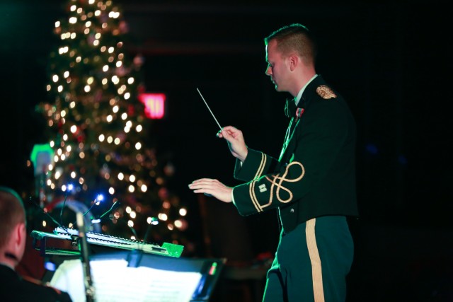 MCoE Band presents the Holiday Classics