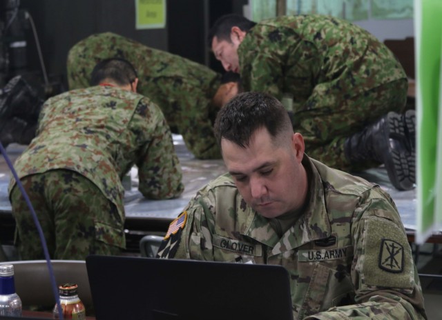 U.S. and Japan strengthen alliance at Yama Sakura 75