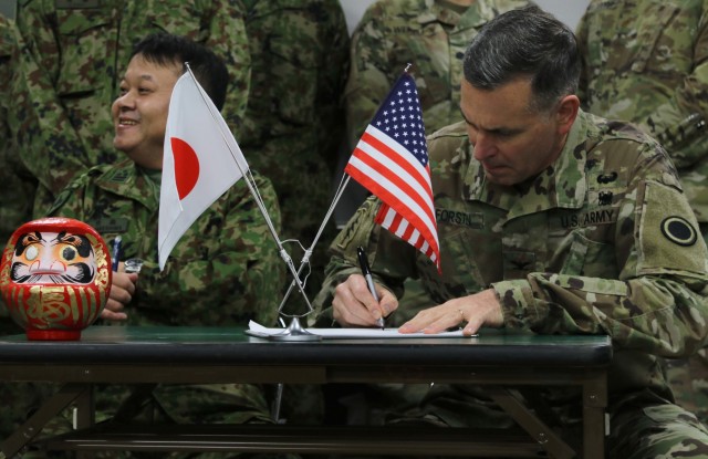 U.S. and Japan Army medical staff unite at Yama Sakura 75