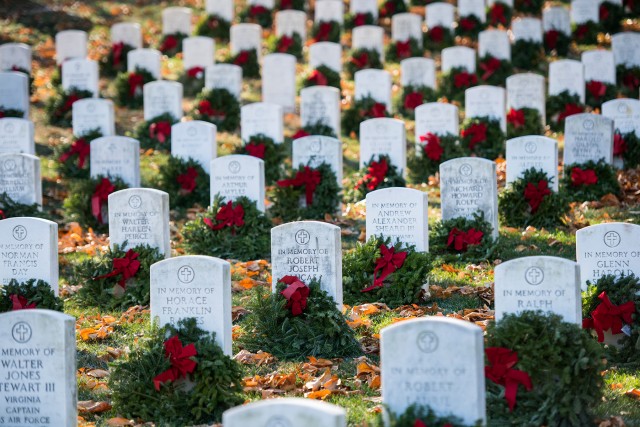 Wreaths Across America: How one tribute started a movement