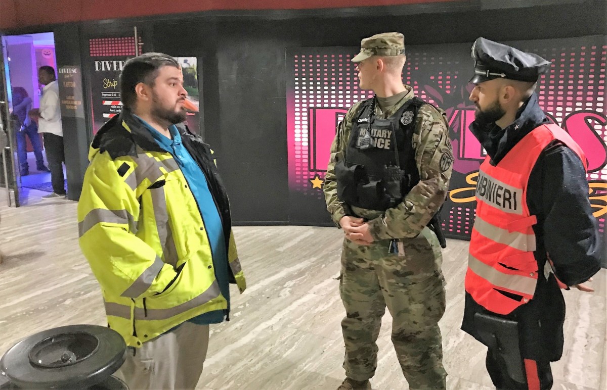 American and Italian Joint Patrols Enhance Protection in Vicenza | Article  | The United States Army