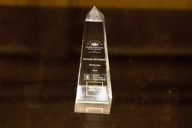 Presidential Rank Award glass sculpture