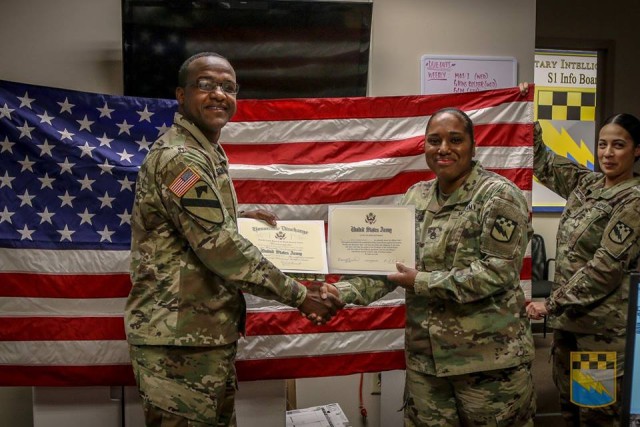 525th MI BDE NCO reenlists