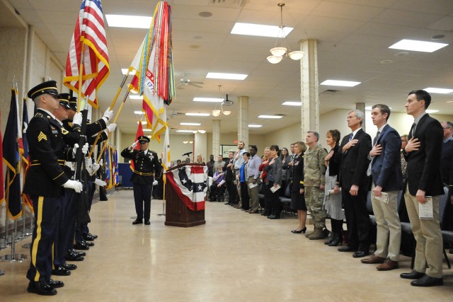 Senior Executive Service leader retires following illustrious DoD career