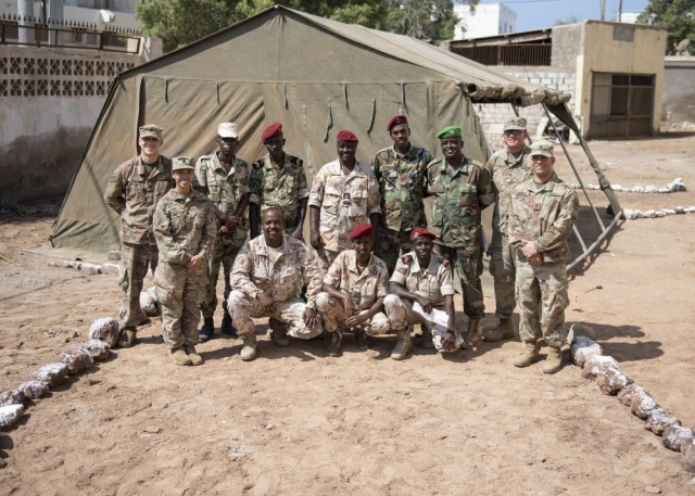 Information exchange prepares Djiboutian Soldiers for deployment to Somalia