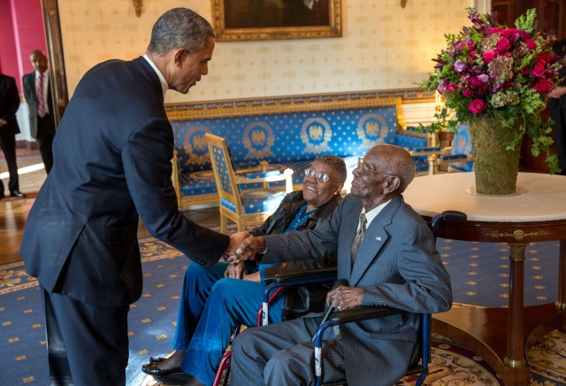 Oldest American man, WWII veteran to be buried at historic cemetery