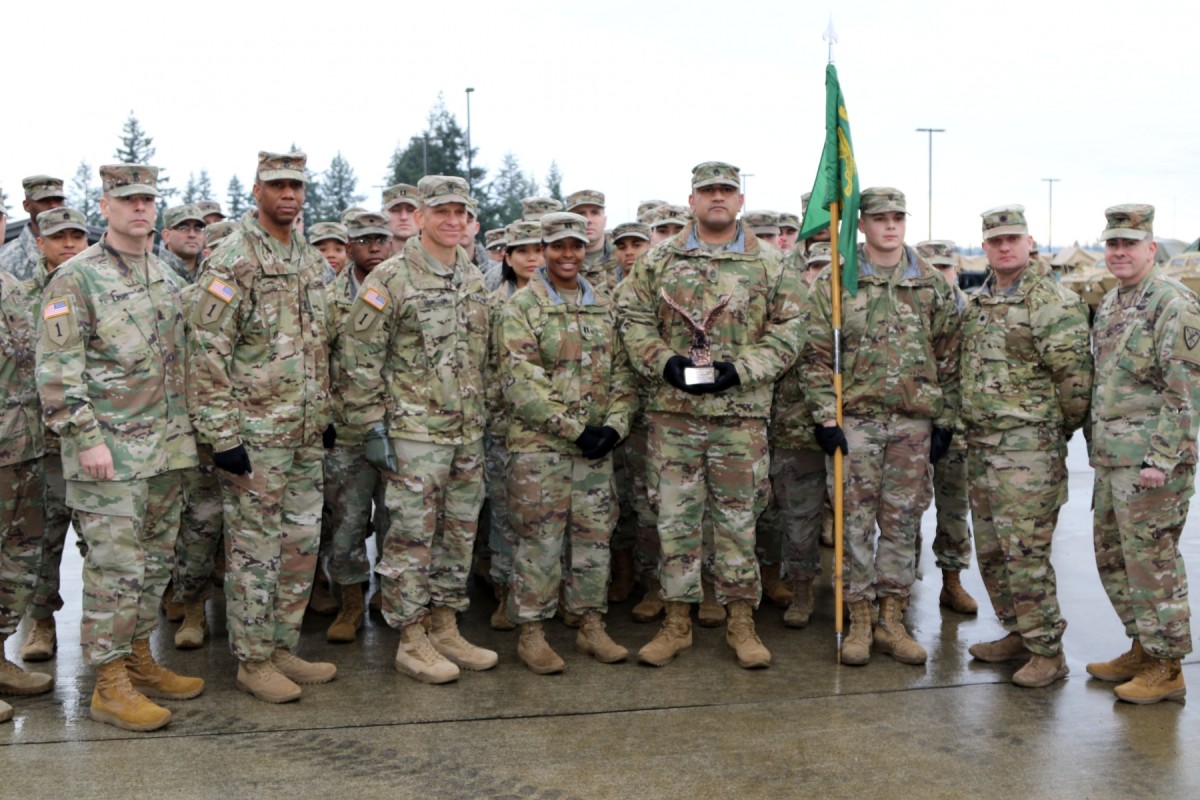 FORSCOM Eagle Award presented to 42nd MP Bde unit | Article | The ...