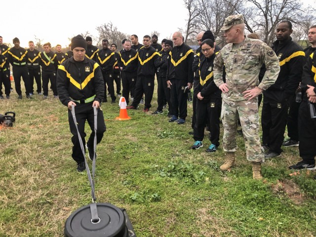 Army Reserve commanding general, Soldiers participate in ACFT pilot program