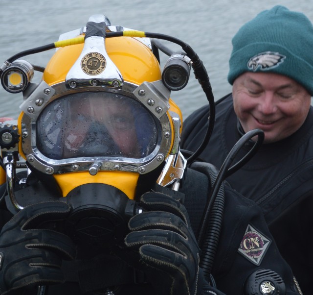 U.S. Army Corps of Engineers Dive Team Delivers Expertise Worldwide