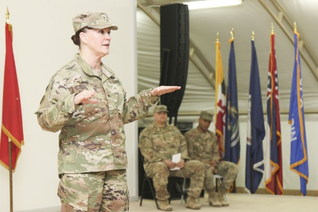 101st and 98th Expeditionary Signal Battalions Transfer of Authority Ceremony