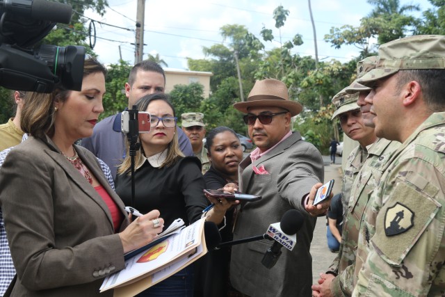 Army Reserve-Puerto Rico School House trains Soldiers at the local Bureau of Forensics Sciences