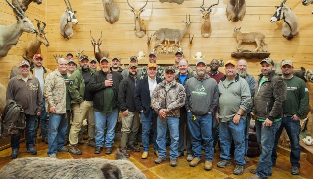 Purple Heart recipients participate in annual hunt