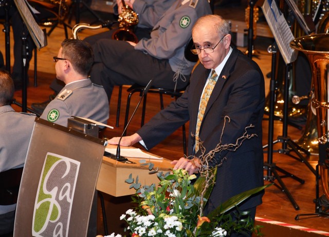 Garmisch-Partenkirchen, Marshall Center Hosts New Year's Reception