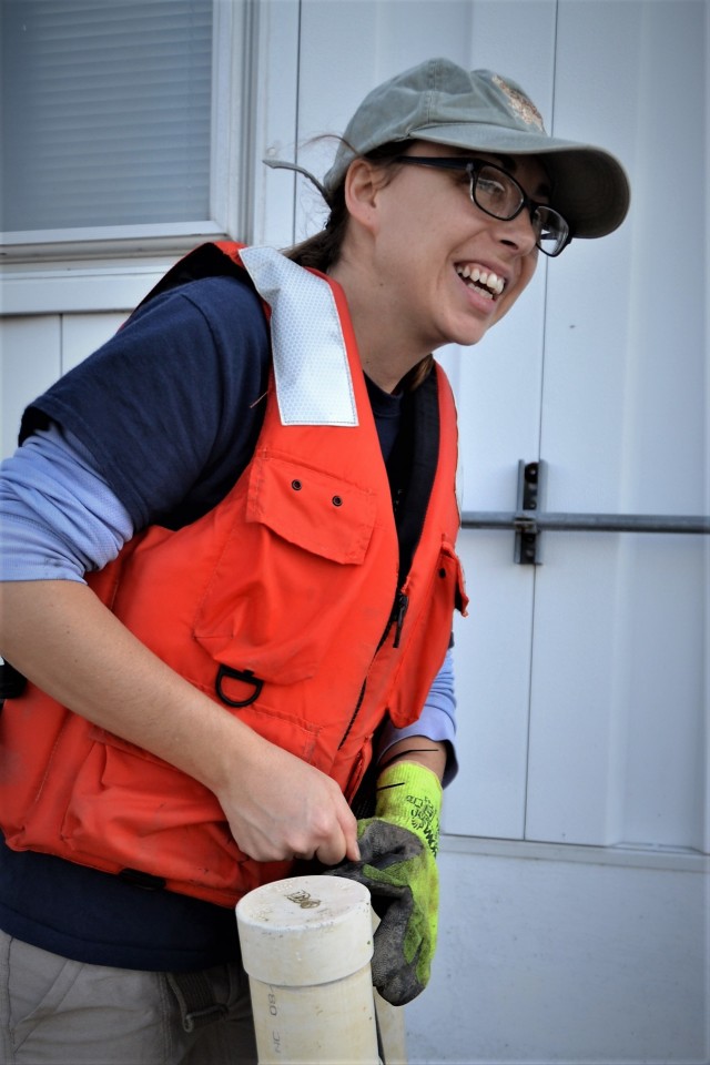 USACE Norfolk saves oysters, serves up STEM lesson