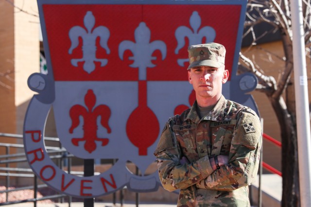 Model citizen Soldier stops store robbery in Colorado