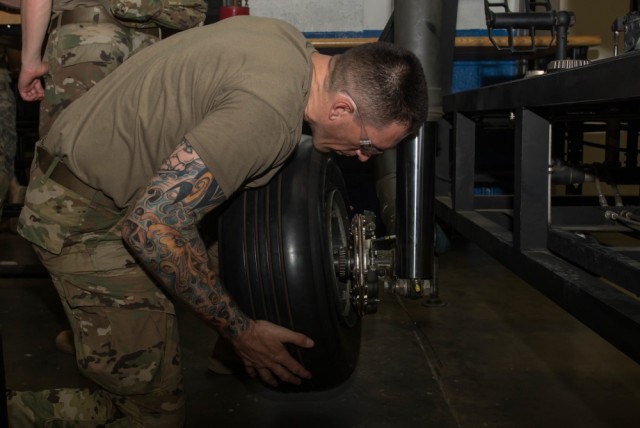 From the NFL's offensive line to the Army's front line