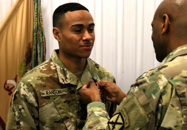 10th Mountain Soldier saves the life of Texas woman