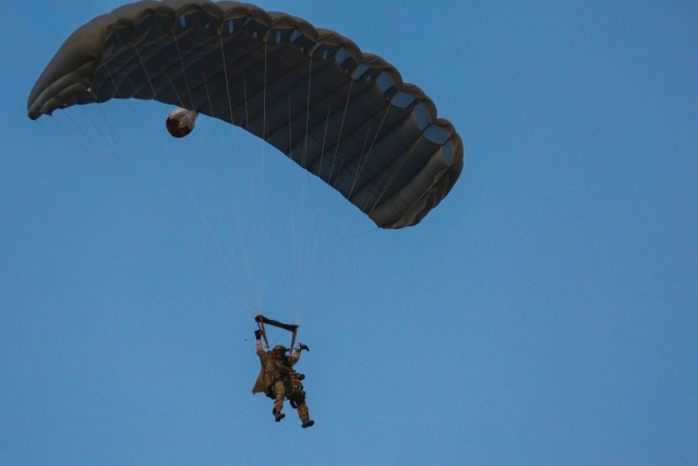 1st SFG(A) Green Berets drop into Yuma Proving Grounds