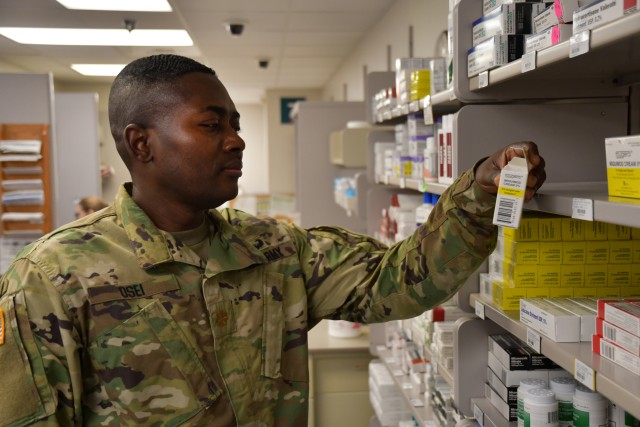 Kenner pharmacy offers easy drop-off services, much more