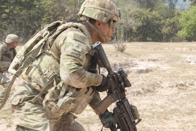 US, Thai Soldiers partner to hone their squad-level tactics
