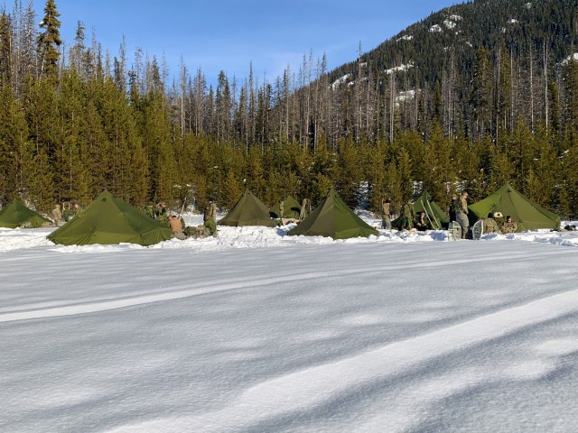 Army National Guard Soldiers learn arctic survival from northern neighbors
