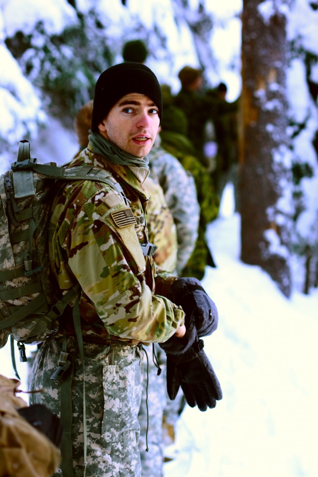 Army National Guard Soldiers learn arctic survival from northern neighbors