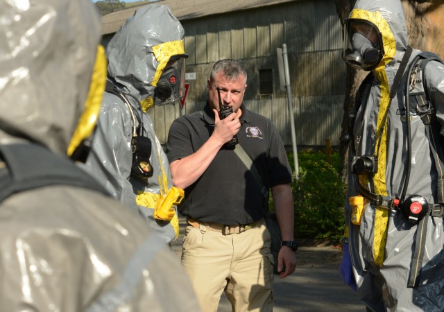 National Guardsmen confront chemical attacks during Bay Area exercise