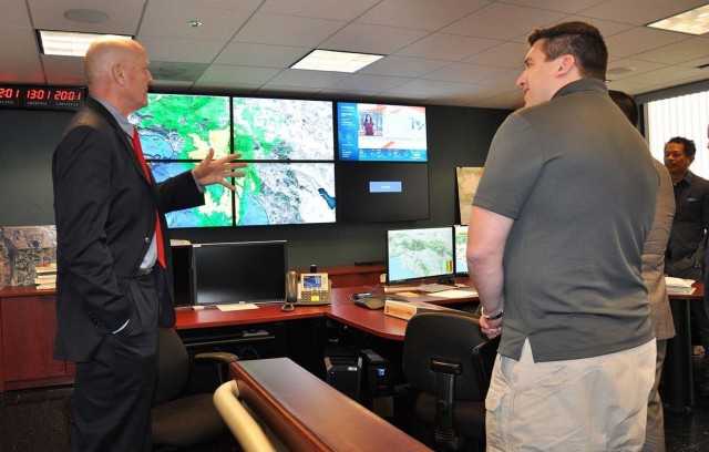 Corps, counties meet to collaborate on flood-risk management, share best practices